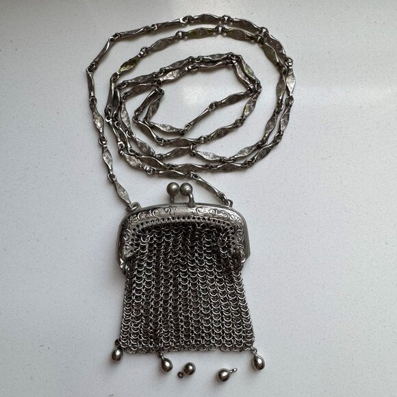 Silver Mesh Purse Pendant Victorian Style Chain Necklace - Picture 1 of 8